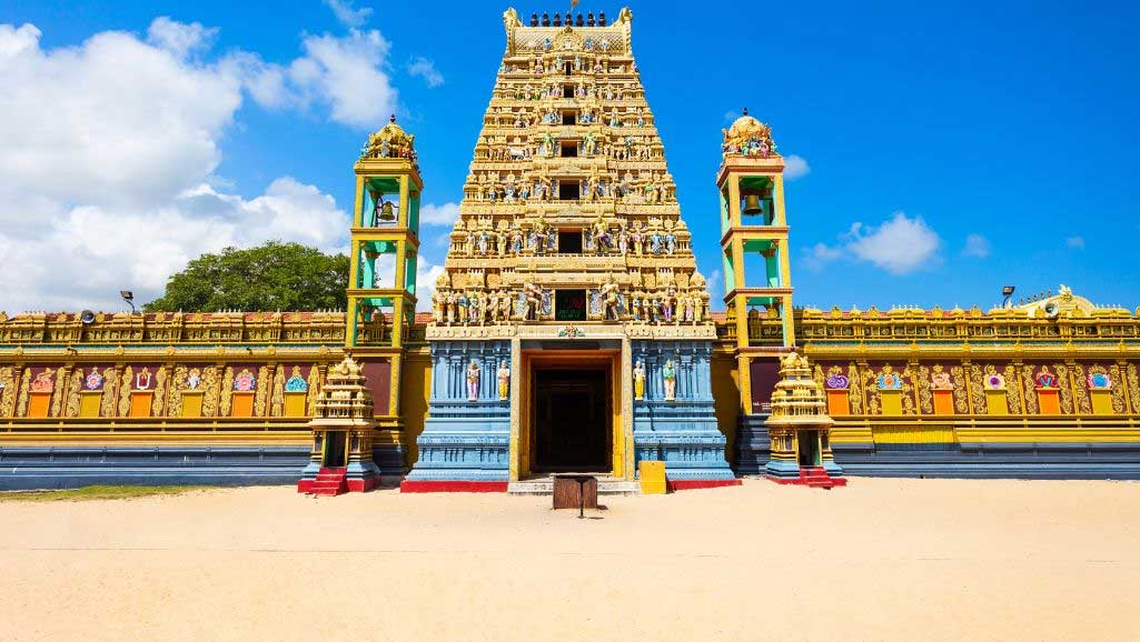 Sri Rajagopala Swamy Temple Tour Package from Chennai