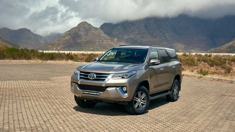 Fortuner Car Rental Service in Chennai